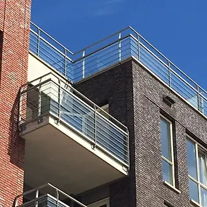 Hellingweg Met Balkon , Den Haag Nederland